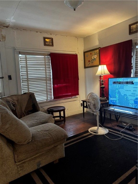 502 Encinal St, Alice, TX 78332