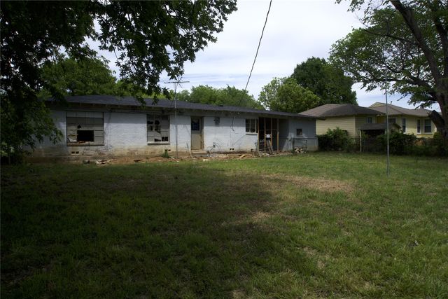 6614 Bridges Avenue, Richland Hills, TX 76118