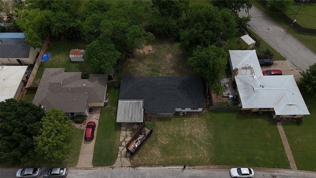 6614 Bridges Avenue, Richland Hills, TX 76118