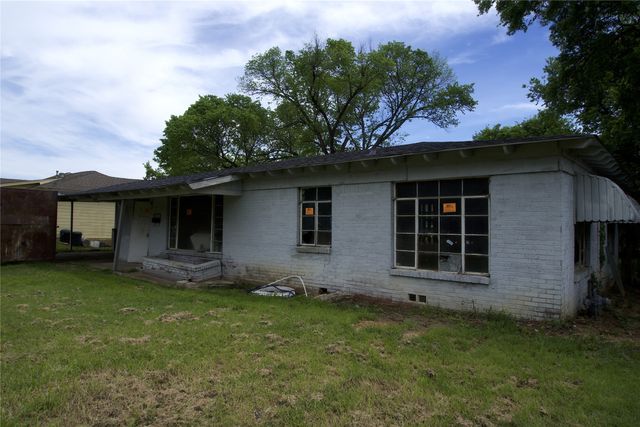 6614 Bridges Avenue, Richland Hills, TX 76118