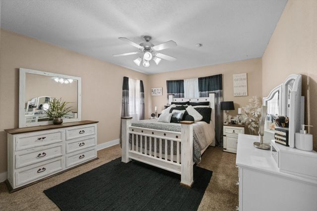 137 N Jessup Street, Alvarado, TX 76009