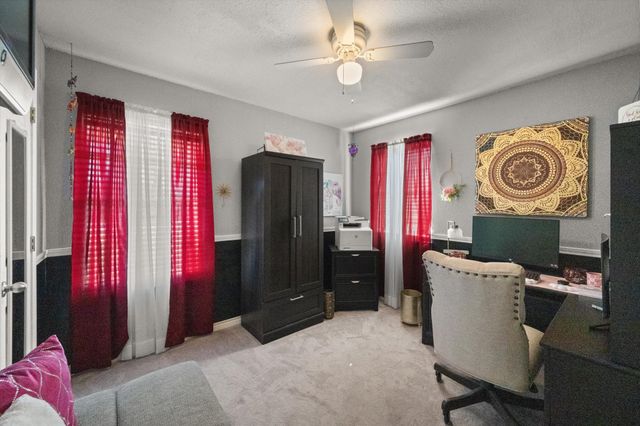 137 N Jessup Street, Alvarado, TX 76009