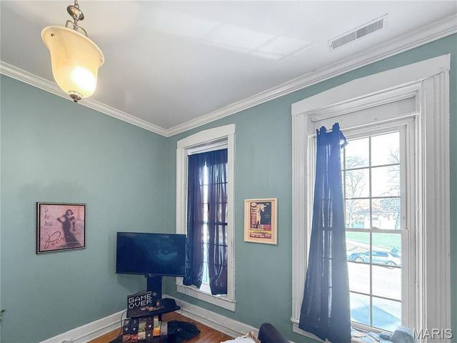 403 Broadway, Hannibal, MO 63401