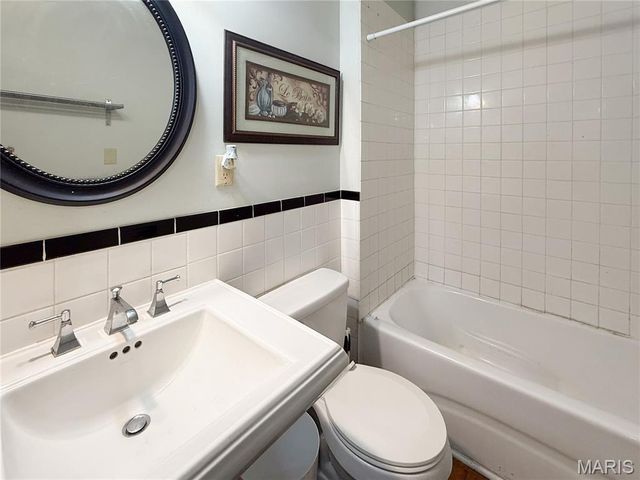 403 Broadway, Hannibal, MO 63401