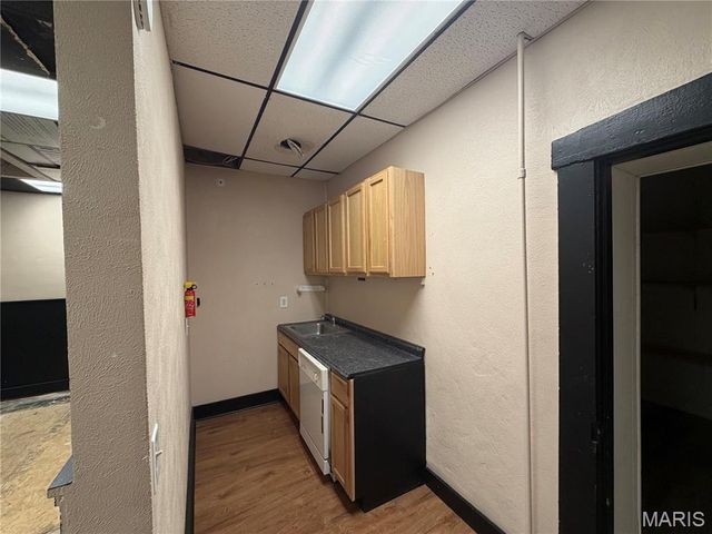 403 Broadway, Hannibal, MO 63401