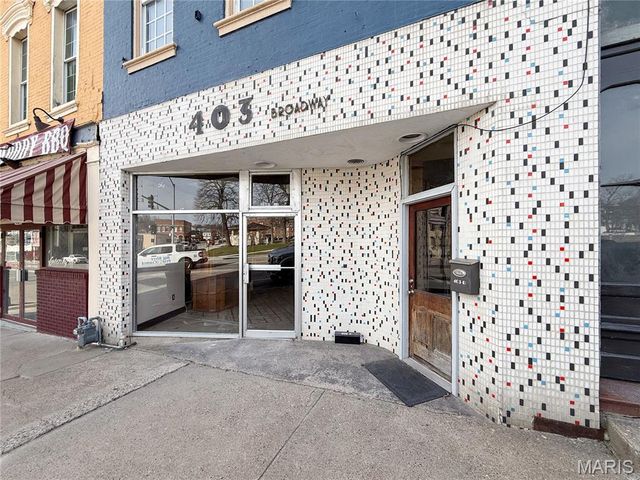 403 Broadway, Hannibal, MO 63401
