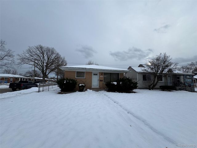 24903 Hass Street, Dearborn Heights, MI 48127