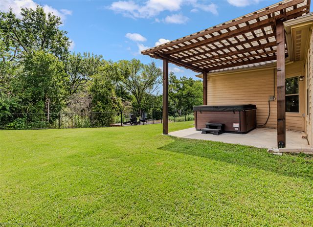 506 Sabine Drive, Crandall, TX 75114