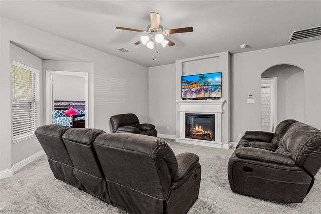 506 Sabine Drive, Crandall, TX 75114