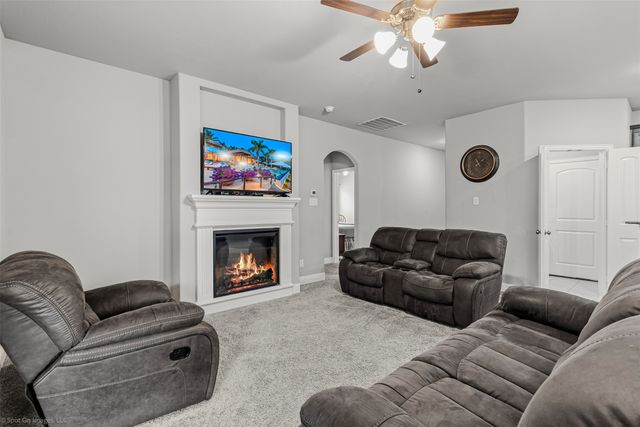 506 Sabine Drive, Crandall, TX 75114