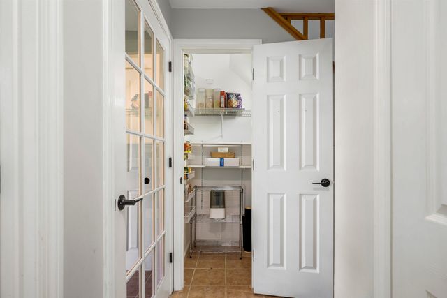 82 Spinnaker Way, Portsmouth, NH 03801