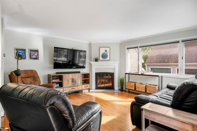 82 Spinnaker Way, Portsmouth, NH 03801