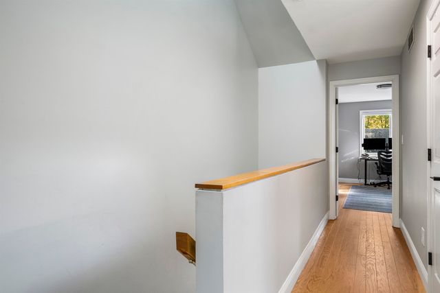 82 Spinnaker Way, Portsmouth, NH 03801