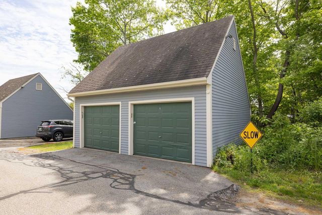 82 Spinnaker Way, Portsmouth, NH 03801