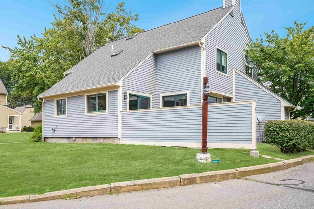 82 Spinnaker Way, Portsmouth, NH 03801