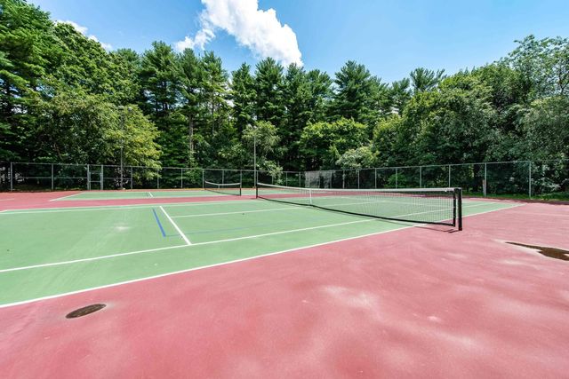 82 Spinnaker Way, Portsmouth, NH 03801