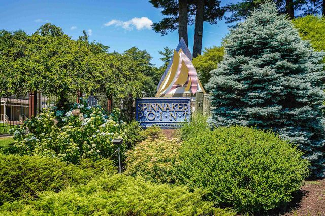 82 Spinnaker Way, Portsmouth, NH 03801