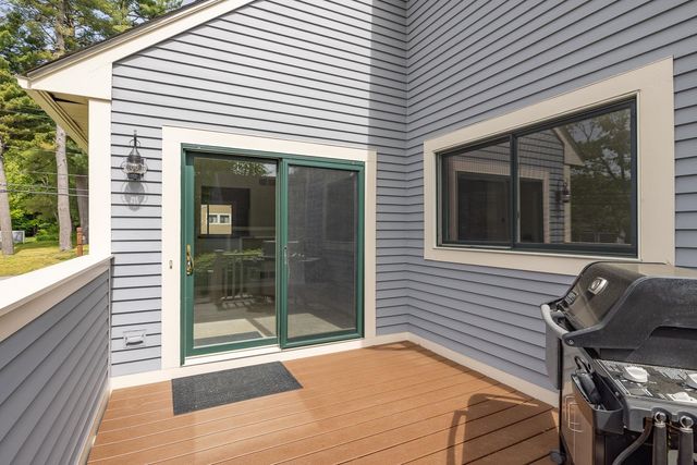 82 Spinnaker Way, Portsmouth, NH 03801