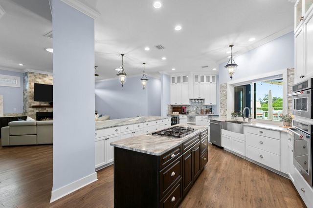 704 EAGLE LANE, Apollo Beach, FL 33572