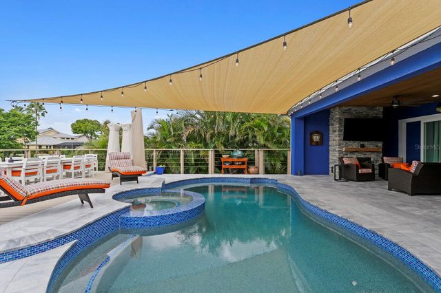 704 EAGLE LANE, Apollo Beach, FL 33572