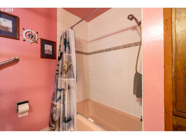 84886 HIGHWAY 101, Seaside, OR 97138