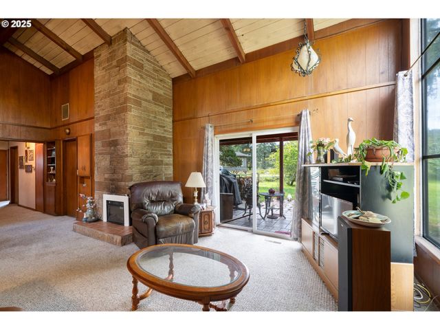 84886 HIGHWAY 101, Seaside, OR 97138