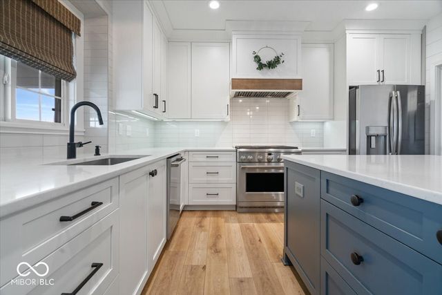 12450 Duval Drive, Fishers, IN 46037