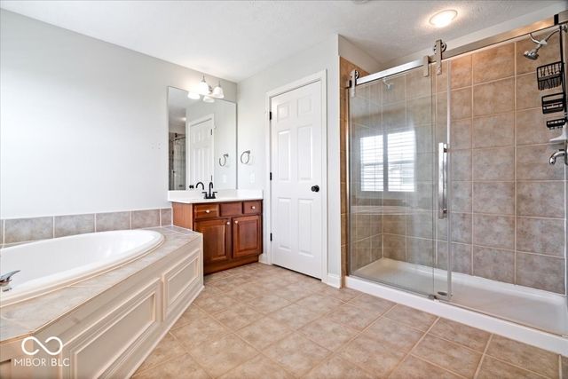 12450 Duval Drive, Fishers, IN 46037