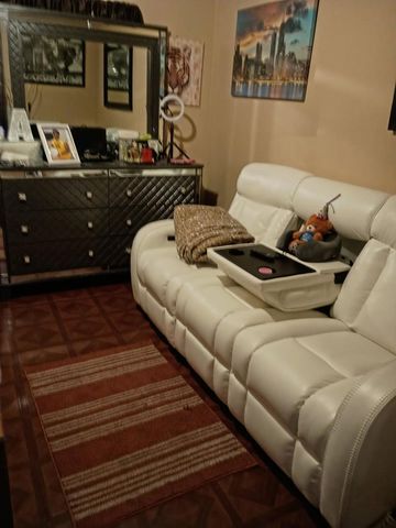 14041 S Calhoun Avenue, Burnham, IL 60633