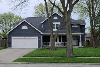 2110 Aspen Drive, Algonquin, IL 60102