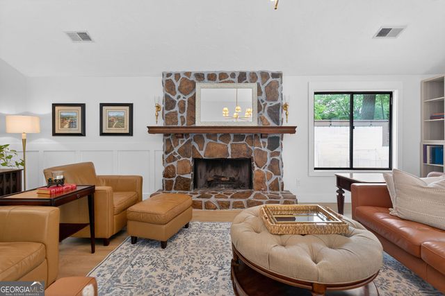 500 Putters Court, Johns Creek, GA 30022