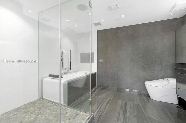 1065 99th St, Bay Harbor Islands, FL 33154