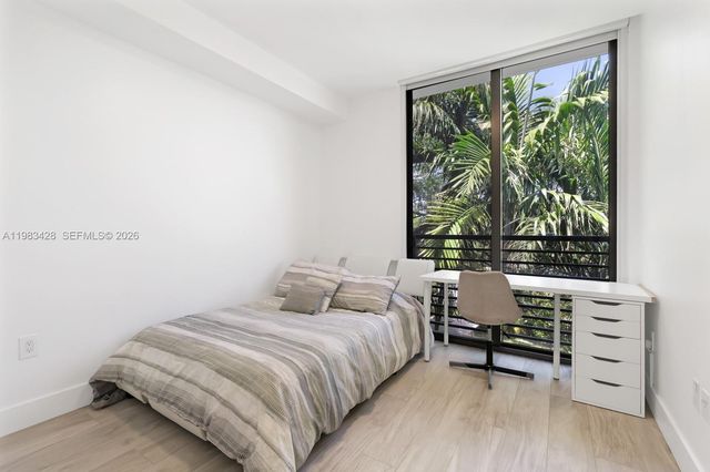 1065 99th St, Bay Harbor Islands, FL 33154