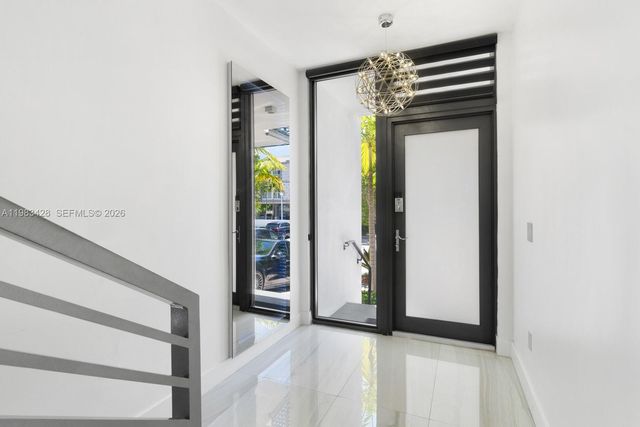 1065 99th St, Bay Harbor Islands, FL 33154