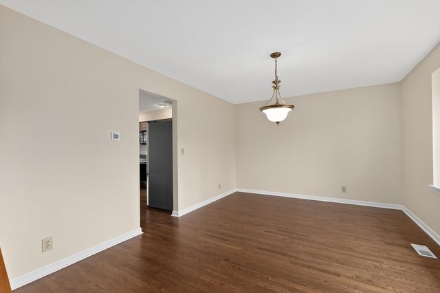 9754 Windsor Way, Florence, KY 41042