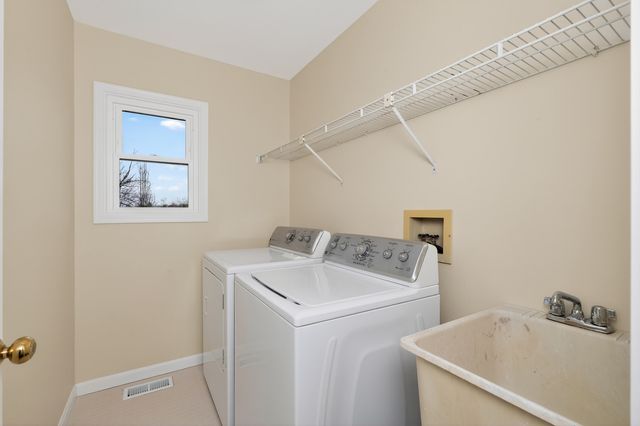 9754 Windsor Way, Florence, KY 41042