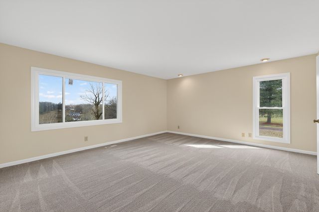 9754 Windsor Way, Florence, KY 41042