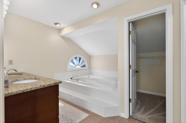 9754 Windsor Way, Florence, KY 41042