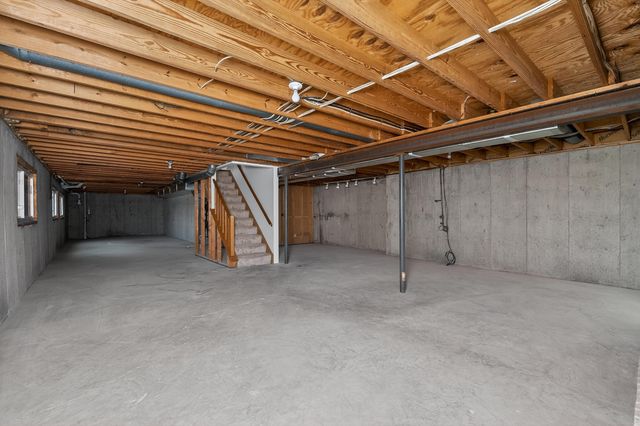 9754 Windsor Way, Florence, KY 41042