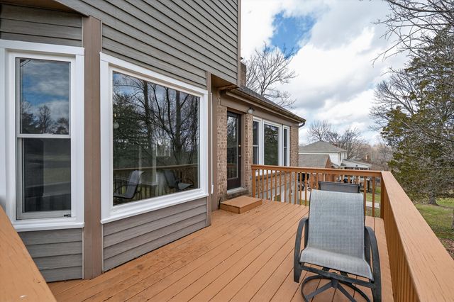 9754 Windsor Way, Florence, KY 41042