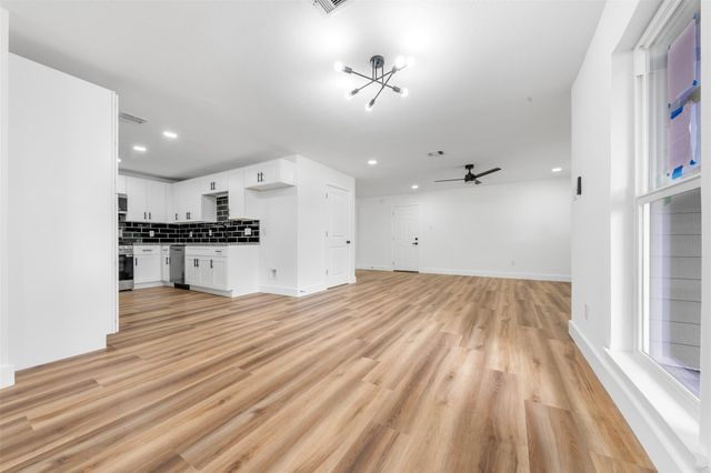 3112 Hays Street, Pasadena, TX 77503