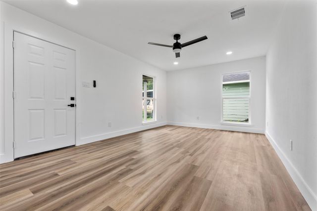 3112 Hays Street, Pasadena, TX 77503