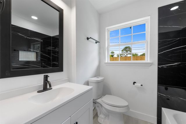 3112 Hays Street, Pasadena, TX 77503
