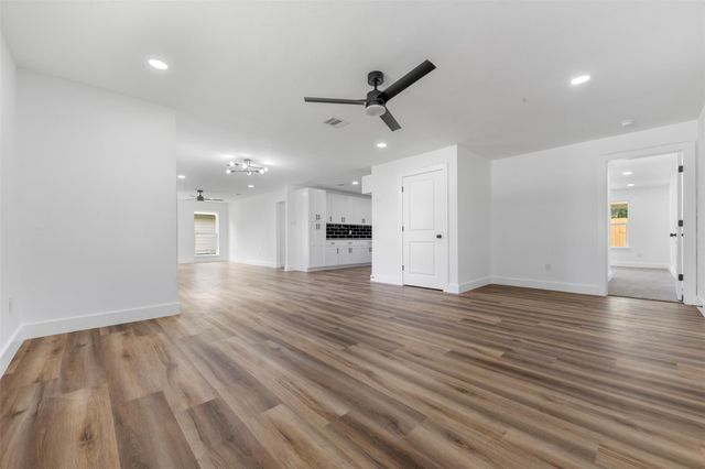 3112 Hays Street, Pasadena, TX 77503