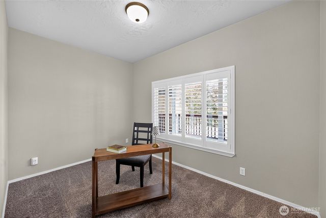 2101 S 324th Street, Federal Way, WA 98003
