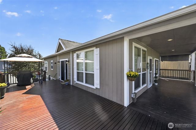 2101 S 324th Street, Federal Way, WA 98003