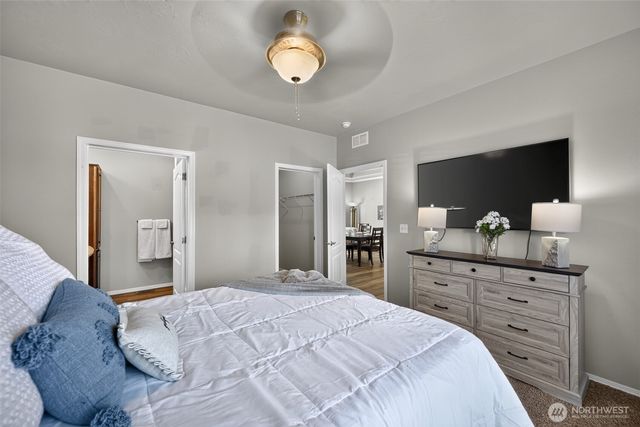 2101 S 324th Street, Federal Way, WA 98003