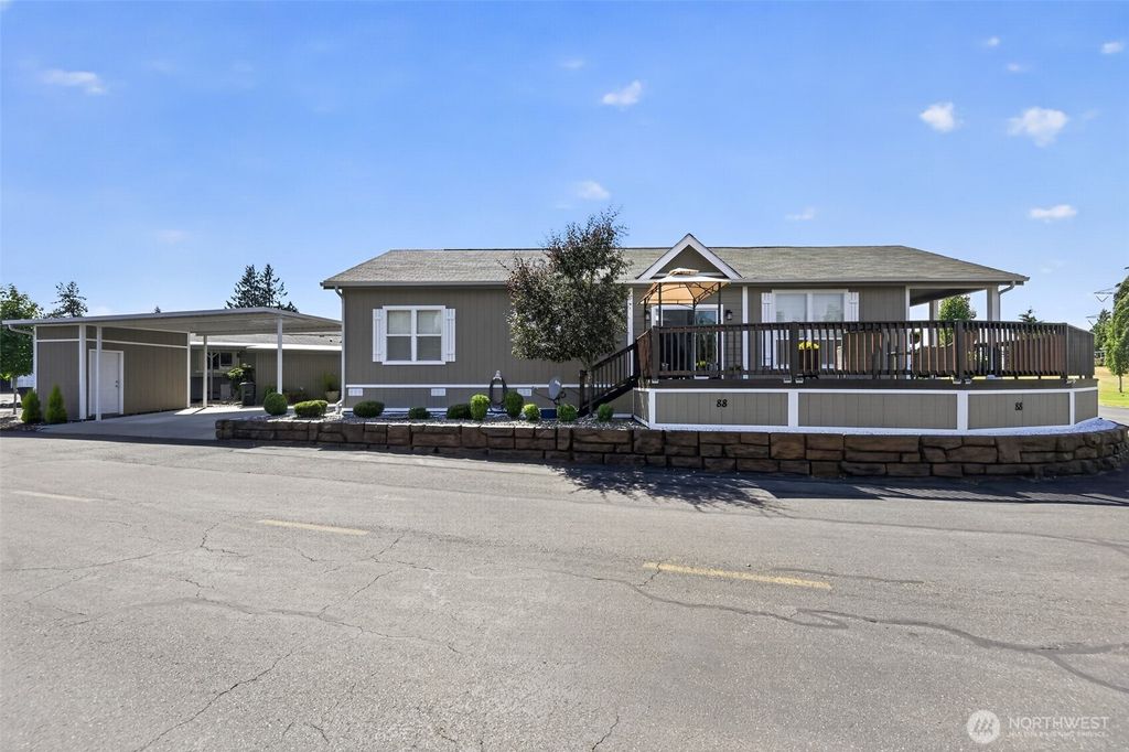 2101 S 324th Street, Federal Way, WA 98003