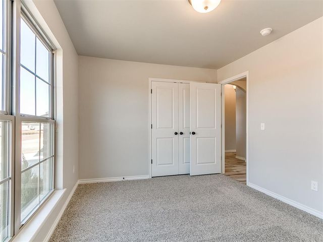 12028 Rockbed Drive, Yukon, OK 73099