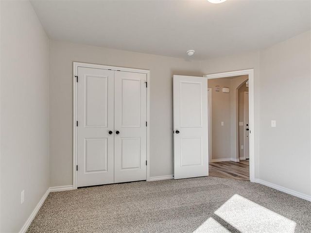 12028 Rockbed Drive, Yukon, OK 73099